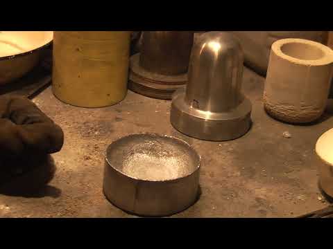 прессовка тиглей. пресс-формы из алюминия