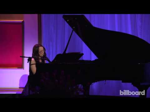 Ingrid Michaelson Performs Taylor Swift's 'Clean'