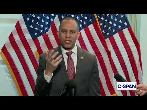 Rep. Hakeem Jeffries (D-NY) on Don Lemon Arrest