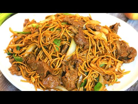 CHEAPER AND BETTER THAN TAKEOUT - Beef Lo Mein Recipe (牛肉捞面)