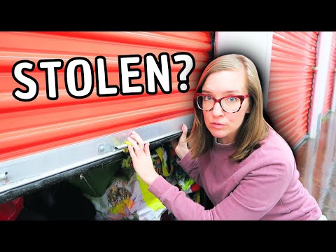 I Bought A $30 Storage Unit... Look What's Inside!