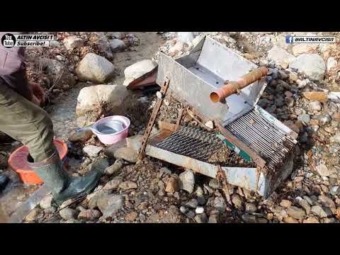 The Discovery of a LARGE Gold Deposit continues. Gold Prospecting in the Creek