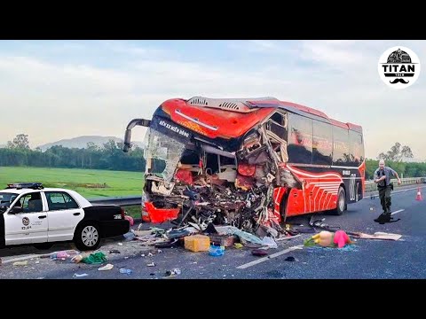 Dangerous Idiots Fastest Truck & Heavy Equipment Fails | Extreme Oversized Truck Transport #111