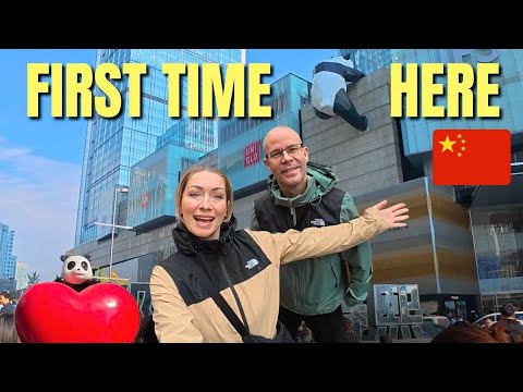 SURPRISED by this city ! First time in CHENGDU China 🇨🇳