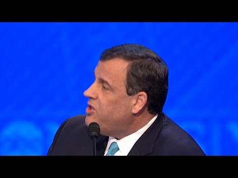 Chris Christie takes down Marco Rubio