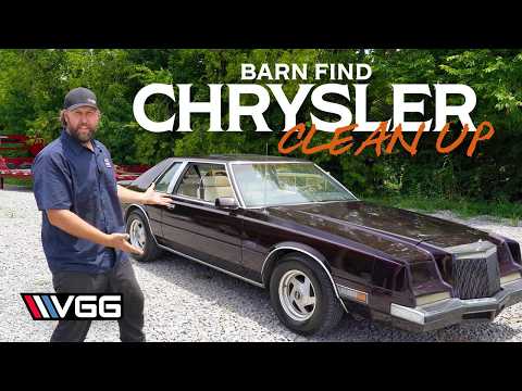 Barn Find Chrysler Clean up - First Wash And Buff In 22 YEARS!