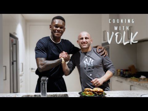 Cooking with Champions | Alexander Volkanovski and Israel Adesanya Make Kangaroo Burgers
