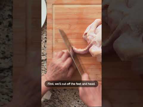 🍲 How to make Chicken, Ginger, & Rice Wine Soup, for postpartum parents! (薑雞酒湯) #Shorts