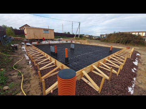 Фундаментная монолитная плита 250мм под дом из газобетона. Плита  монолитная 250мм под гараж