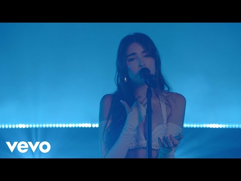 Madison Beer - Default / Effortlessly / Selfish (Live from Life Support In Concert)