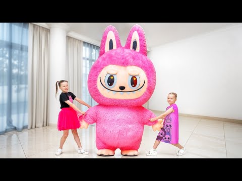 Cine Primește Păpușa Labubu? Dasha și Stephi Învață să Împartă