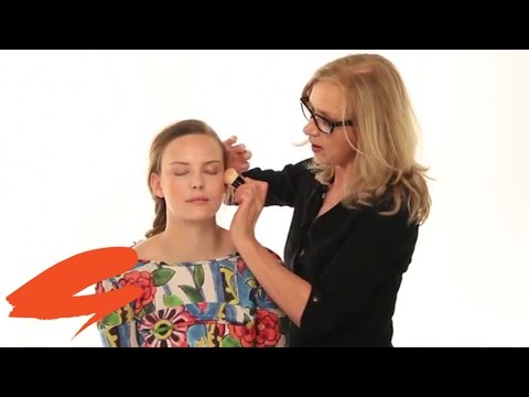 How to get an all-year beach glow with Mary Greenwell | Get The Gloss