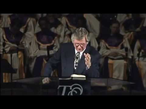 David Wilkerson - Handed Over to Death | Full Sermon