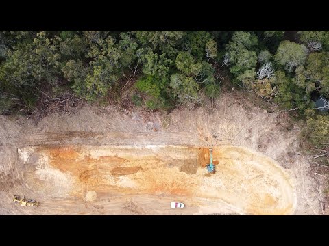 Building a 3/4 Acre Farm Pond in Australia