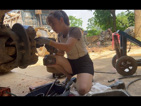 Full video: What is a working day like at Huong auto repair shop