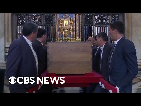 Pope Francis' coffin arrives at final resting place for burial