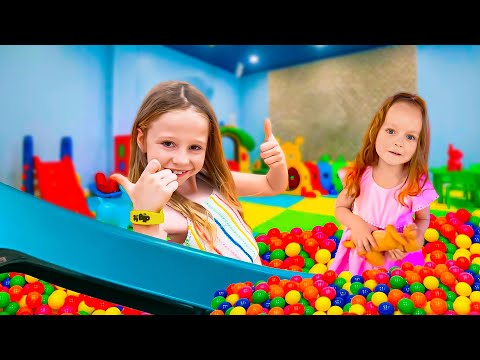 Nastya y papá juegan en el parque de diversiones y otros cuentos para niños