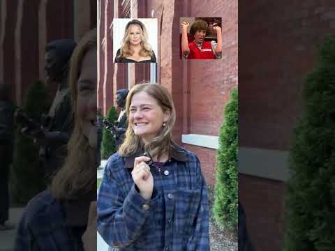 Legend has it Jen is still trying to talk to George outside the Ryman.