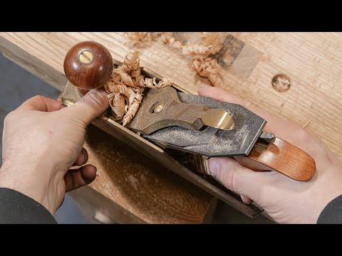 How to Use a Hand Plane (The Correct Method)