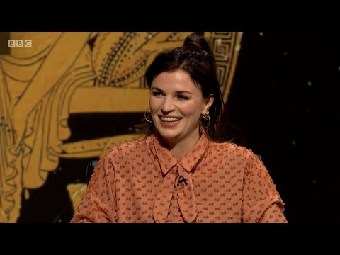 QI XS: Quite International. Non-UK viewers only