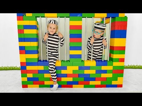 Chris ile Dedektif ve Polis Maceraları - Çocuklar için kurallarla ilgili komik hikayeler