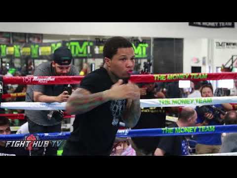GERVONTA TANK DAVIS SHADOW BOXES AHEAD OF THE MAYWEATHER MCGREGOR FIGHT