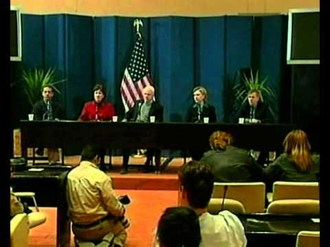Senator Hillary Clinton and Senator John McCain at press conference