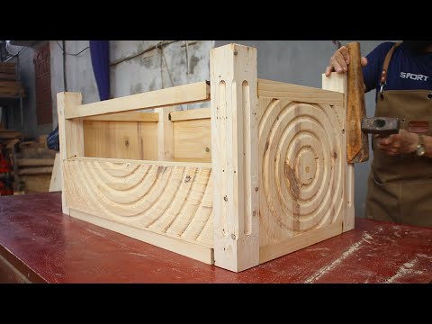 Unique Woodworking Ideas // Build An Extremely Impressive Table With A Convenient Cooling Compartmen