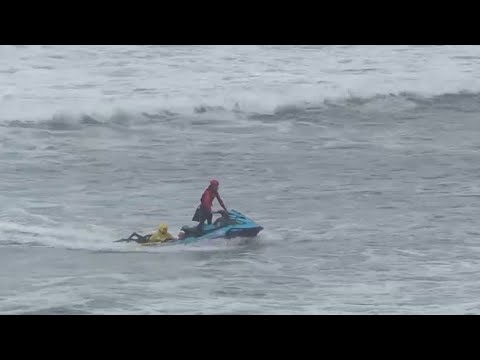 ‘This was a mass casualty incident’: Boat washes up at Torrey Pines State Beach