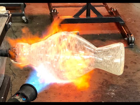 Merletto Glass Vase By Davide Salvadore Assisted By Kenneth Gonzalez