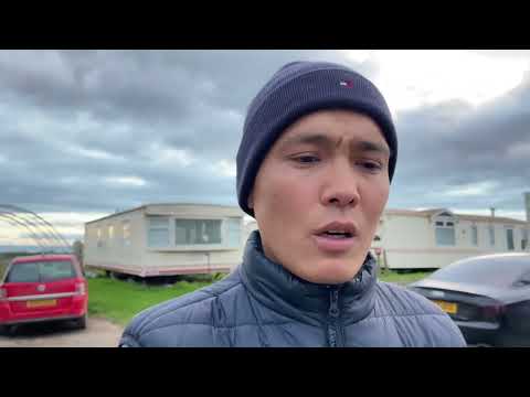 Шотландия елінде сезондық жұмыс. Работа в англий. Казахи в англий.