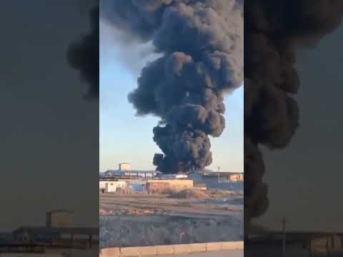Major fire at petrochemical plant in Iran