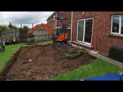laying patio part 1 digging out