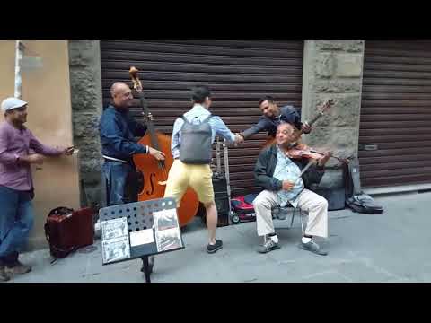 [Autumn Leaves 1HOUR] - 콘트라베이스 최준혁 | 거리 연주자들과 즉흥연주 | Contrabass Jun-Hyuk Choi | Italy | Firenze