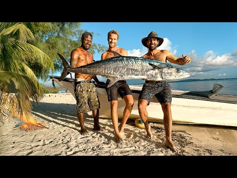 4 Weeks in the Worlds Most Dangerous Paradise