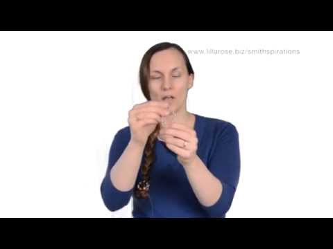 Meet the Lilla Rose Flexi-Oh