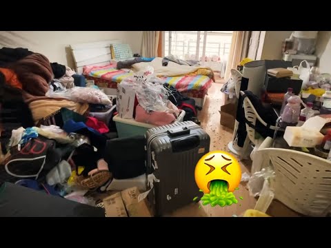 😱Can you believe this is actually the home of a college student couple?