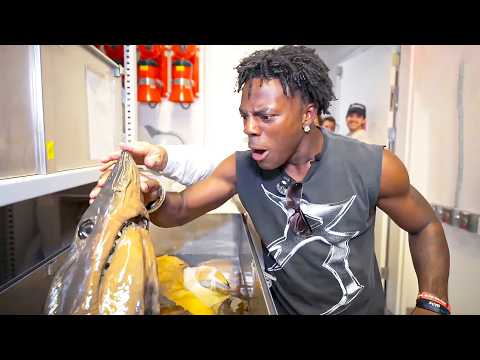 iShowSpeed Visits Museum Of Natural History! (CRAZY)