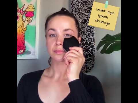 Gua Sha Facial Massage: Effective Under Eye Lymph Drainage