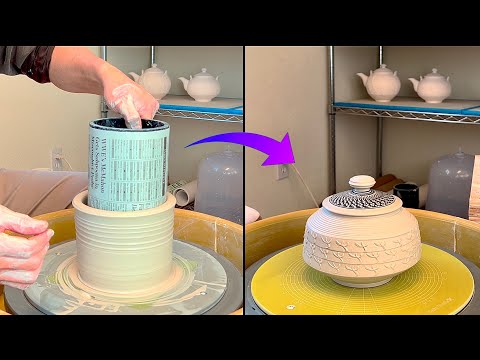 781. Using a Hand Carved Clay Roller to Throw a Covered/Lidded Jar with Hsin-Chuen Lin 林新春滾花紋蓋罐拉坯示範