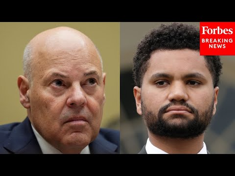 Maxwell Frost To Louis DeJoy: 'The USPS Is Supposed To Be Delivering For America'