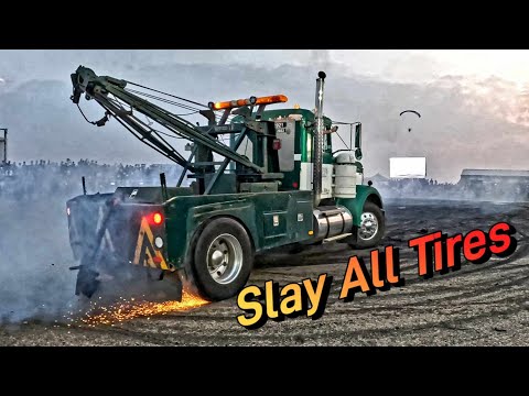 The Best Tow Truck Burnout I Have Ever Seen