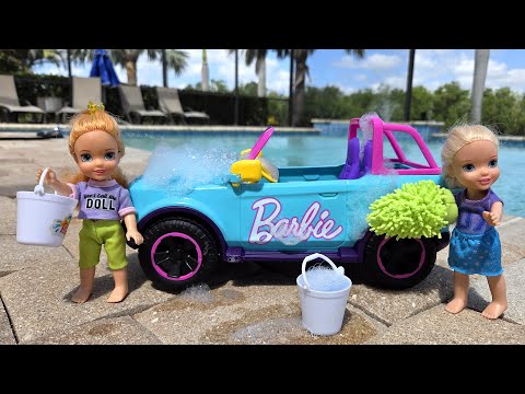 Car Wash ! Elsa & Anna toddlers - Barbie dolls
