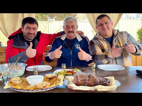 Cooking a Super Dinner: Onion Cutlets from the USSR and Whole Baked Meat!