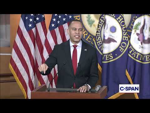 Rep. Hakeem Jeffries (D-NY) on Impeaching DHS Secretary Kristi Noem: "She's got to go!"