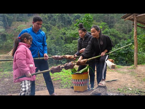 Preparing Delicious, Golden-Crimson Roast Duck, Ready to Sell at the Market | Family Farm