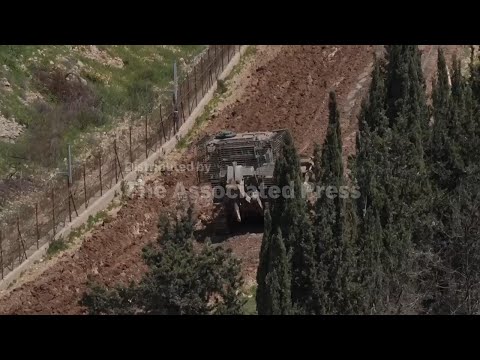 Tensions remain high at Israeli-Lebanese border as Israel outlines plans for invasion