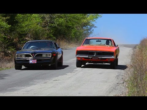 Hero Car Showdown! General Lee VS Bandit Trans Am