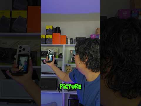 This Neewer Selfie Screen let's you use the good Cameras! #neewer #selfie  #smartphone