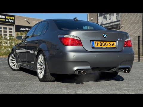BMW M5 E60 V10 *MANUAL* // REVIEW on AUTOBAHN